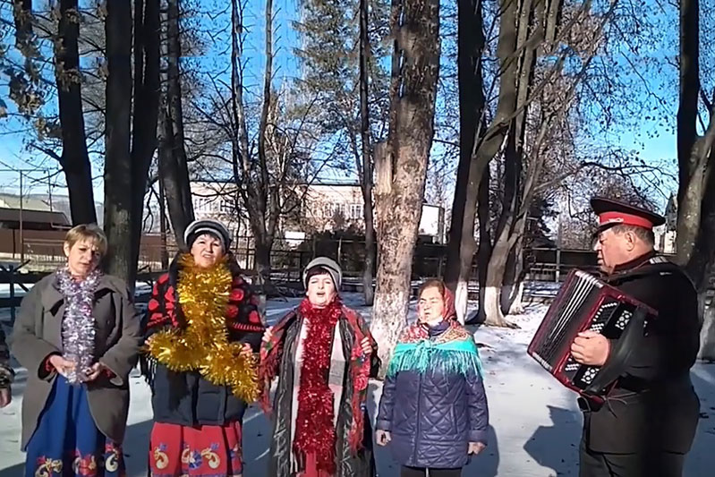Поздравления с Новым годом от фольклорного ансамбля «Маричка»